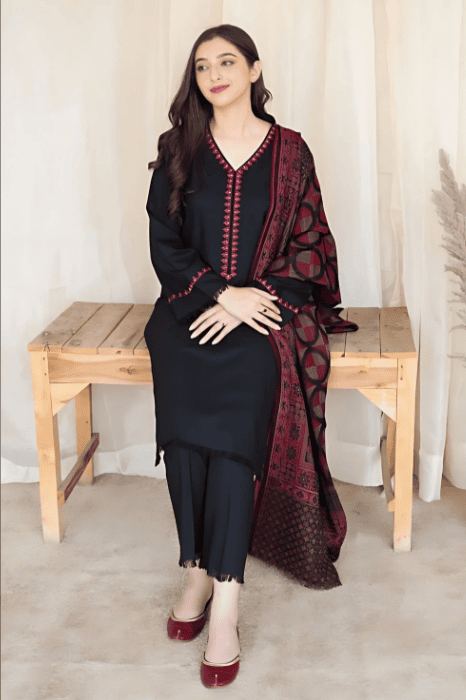 3 Piece - Unstitched Embroidered Dhanak fabric BC-835