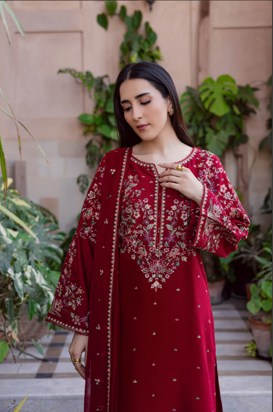 3 Piece - Unstitched Embroidered Lawn Fabric BT-2700 - Image 4
