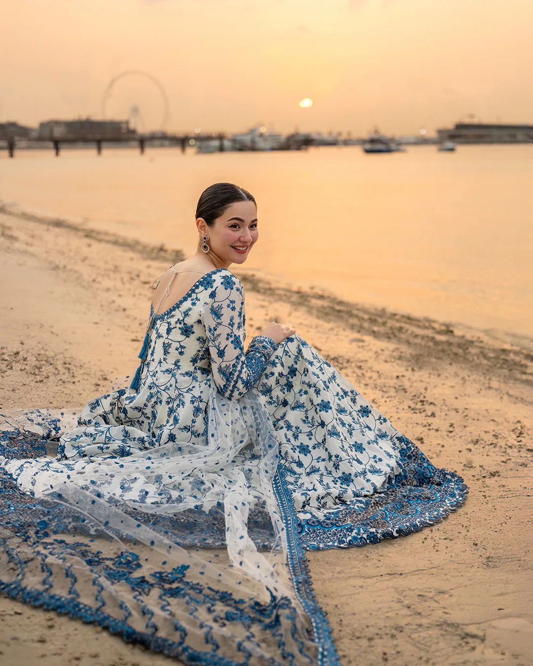 Lawn - Faiza Saqlain - Aya Luxury 26 - JEHONA Faiza Saqlain - Image 4