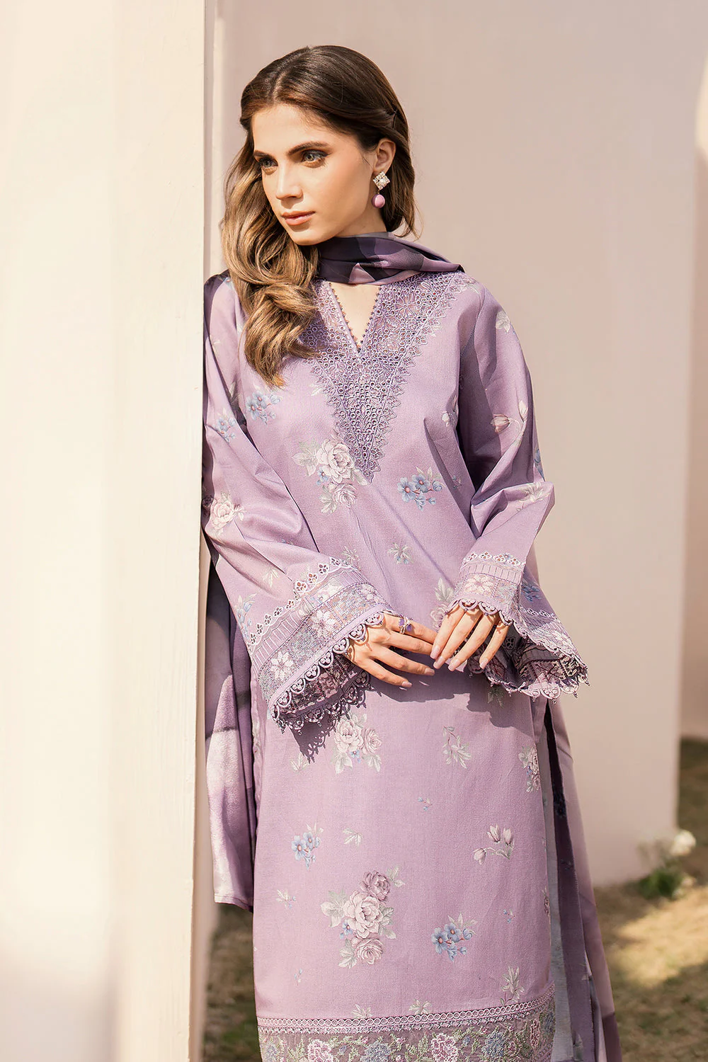 3 Piece - Unstitched Digital Printed Lawn Fabric With Lawn Dupatta - Image 3