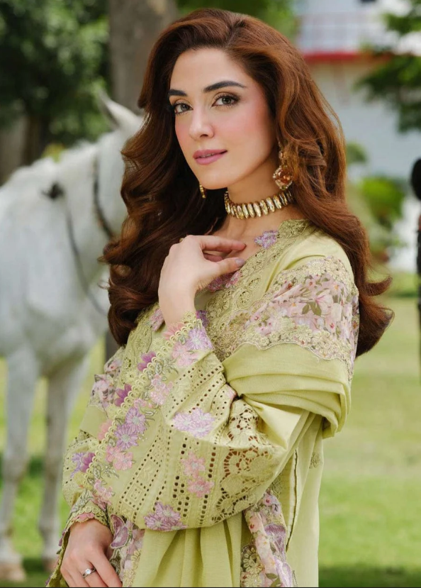 3 Piece - Unstitched Fully Embroidered Lawn Fabric EL-2720 - Image 2
