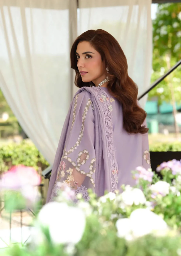 3 Piece - Unstitched Fully Embroidered Lawn Fabric EL-2715 - Image 2
