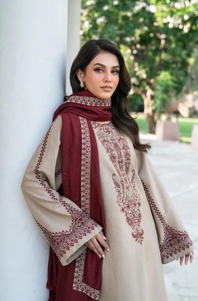 3 Piece - Unstitched Fully Embroidered Lawn Fabric KD-910 - Image 4